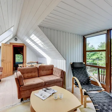 Prázdninový dům Cozy In With Sauna *